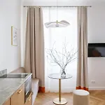 מלון דירות Miro Skolas - Quiet Chic, Free Parking, Self Check-in