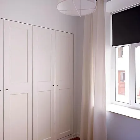 Miro Skolas - Quiet Chic, Free Parking, Self Check-in 4*