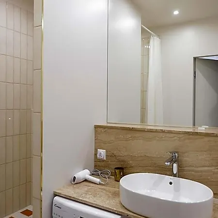 شقة فندقية Miro Skolas - Quiet Chic, Free Parking, Self Check-in 4*