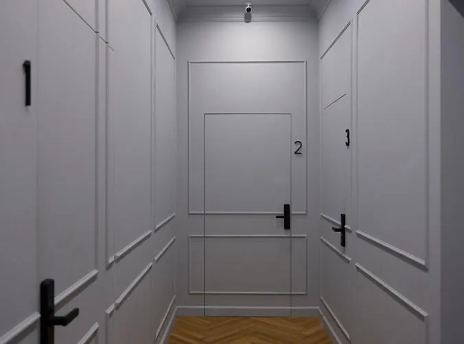 Miro Skolas - Quiet Chic, Free Parking, Self Check-in