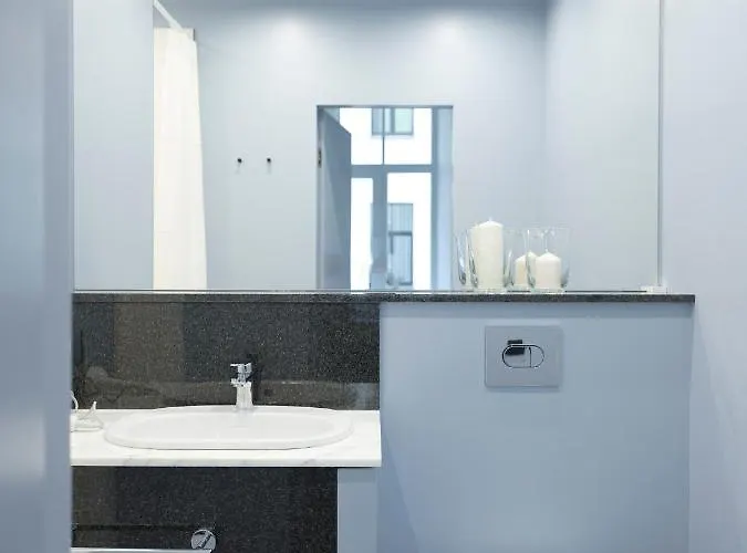 Miro Skolas - Quiet Chic, Free Parking, Self Check-in 4*